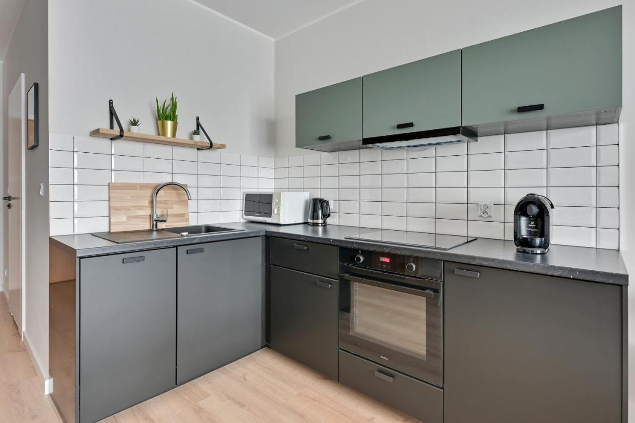 Apartament Walowa Stara Stocznia กดัญสก์ ภายนอก รูปภาพ