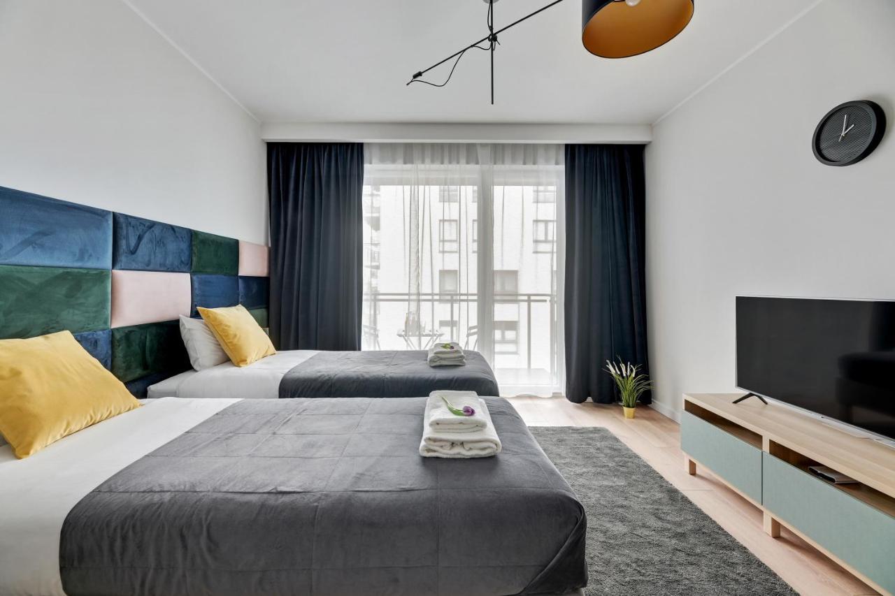 Apartament Walowa Stara Stocznia กดัญสก์ ภายนอก รูปภาพ